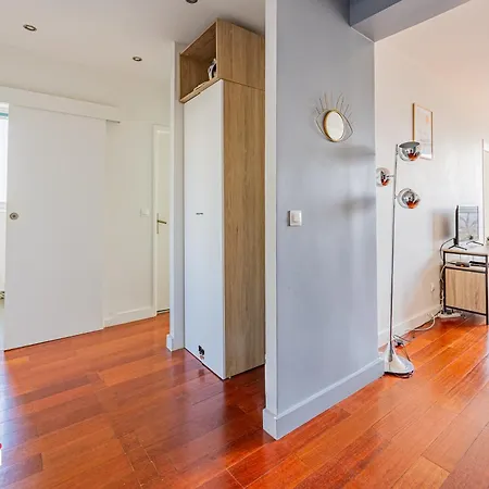 Beau T3-residence Calme-proche Paris/la Defense Apartment